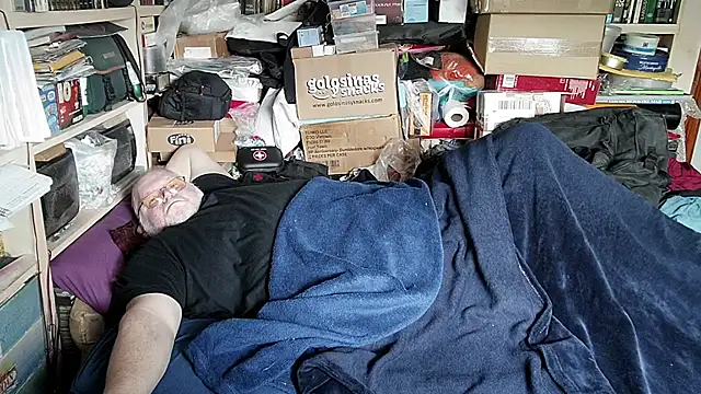 hadeszeuss2 online show from March 14, 2026, 3:06 pm