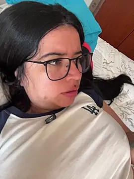 Devilsweet17 online show from June 2, 2026, 3:14 pm