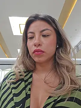 Karen San Miguel online show from February 20, 2025, 6:24 pm