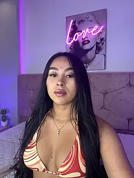 Snapshot of Cameliaa_Smiith chatting on January 31, 2025, 6:57 am Cameliaa Smiith online show from January 31, 2025, 6:57 am