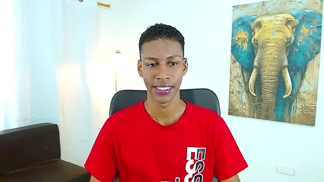 maiki18  online show from November 27, 2025, 8:33 pm