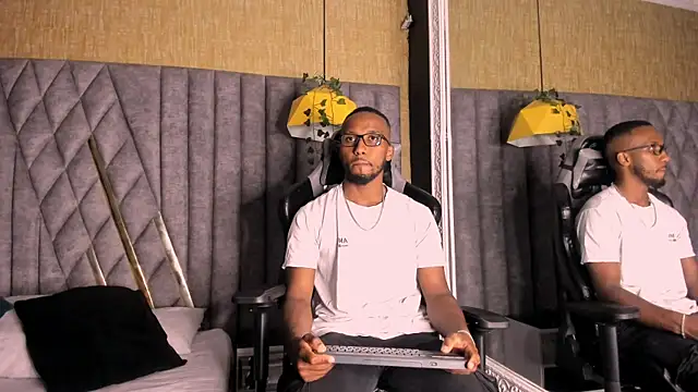 JamesParck online show from April 10, 2026, 10:36 pm