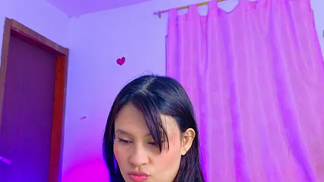 keelly richaardson1 online show from July 16, 2026, 1:00 am