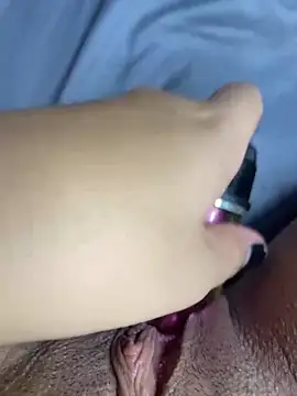 Snapshot of lili_fire69 chatting on December 2, 2024, 3:47 am lili fire69 online show from December 2, 2024, 3:47 am