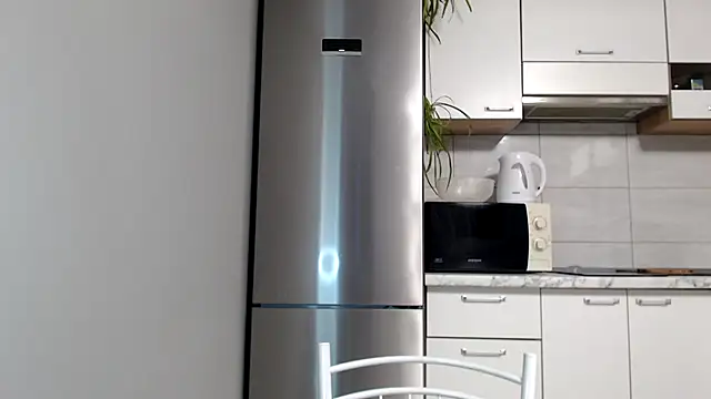 SierraSky  online show from February 16, 2025, 6:10 pm