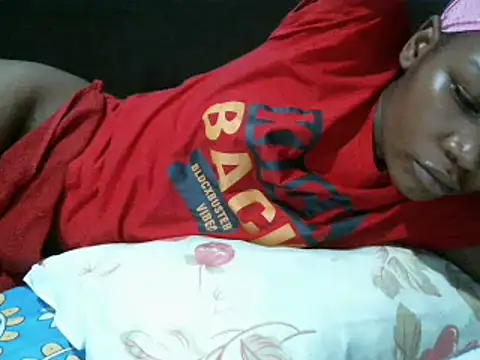 cocolicky online show from March 12, 2025, 6:51 am