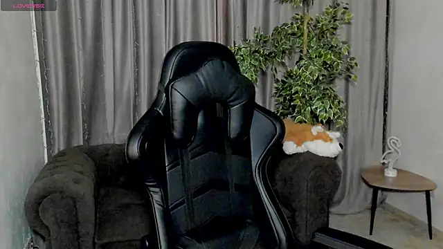 Sinty Noria online show from February 11, 2025, 1:10 am