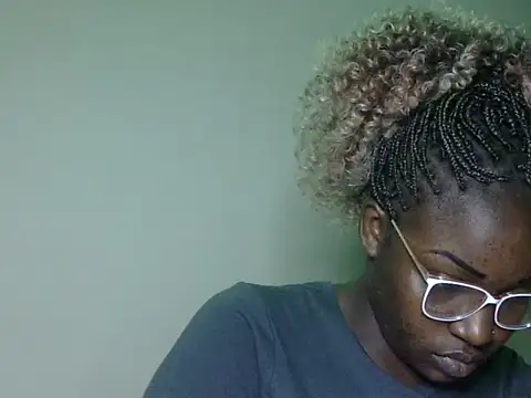 Sexy racy rebel  online show from November 23, 2025, 9:03 pm