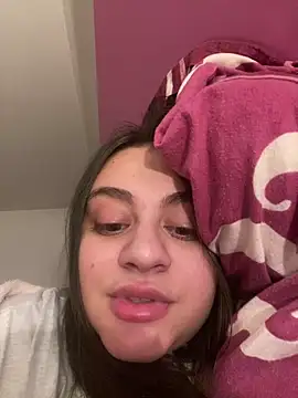 ayshalove online show from January 16, 2025, 6:06 pm