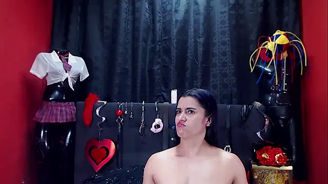 Hannamariana online show from March 6, 2025, 4:07 pm