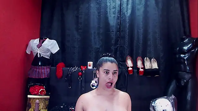 Hannamariana online show from November 10, 2025, 8:30 pm