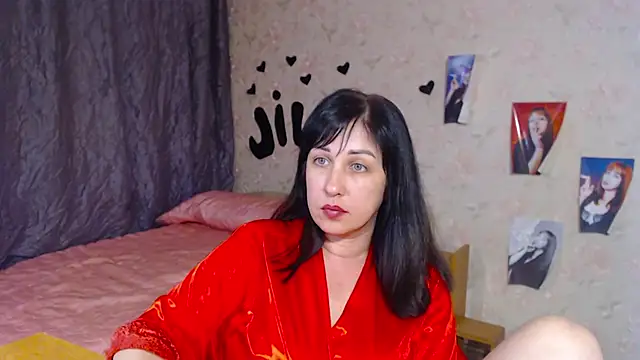 JillStevens online show from September 11, 2025, 4:01 am