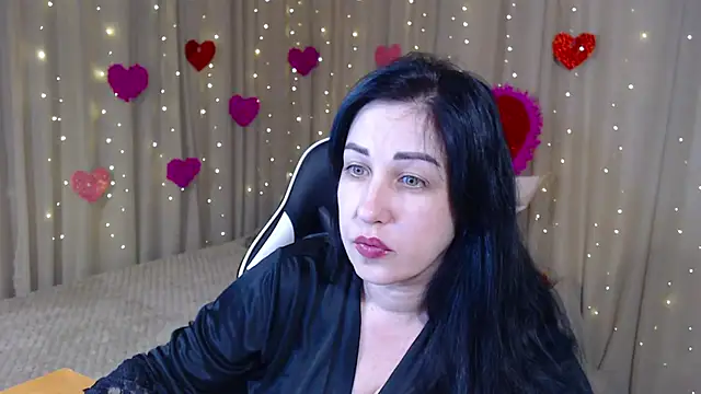 Snapshot of JillStevens chatting on February 13, 2026, 12:12 pm JillStevens online show from February 13, 2026, 12:12 pm