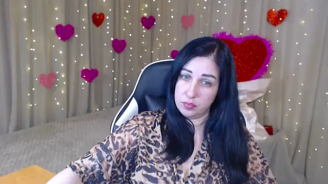 Snapshot of JillStevens chatting on February 18, 2026, 4:58 pm JillStevens online show from February 18, 2026, 4:58 pm