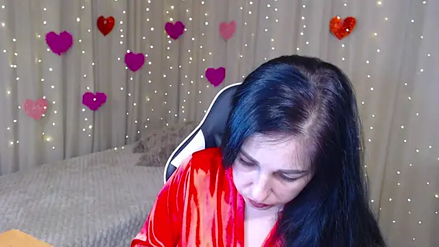 Snapshot of JillStevens chatting on March 4, 2026, 2:06 am JillStevens online show from March 4, 2026, 2:06 am