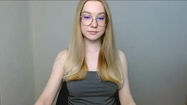 cindi hot online show from April 4, 2026, 3:31 pm