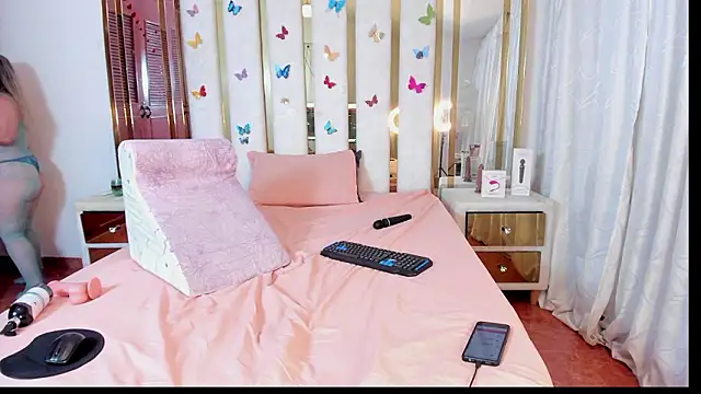 AnyelaGitanaMature online show from March 21, 2026, 8:19 am