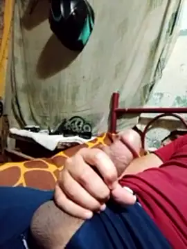 Tommygilf online show from May 23, 2026, 5:56 am