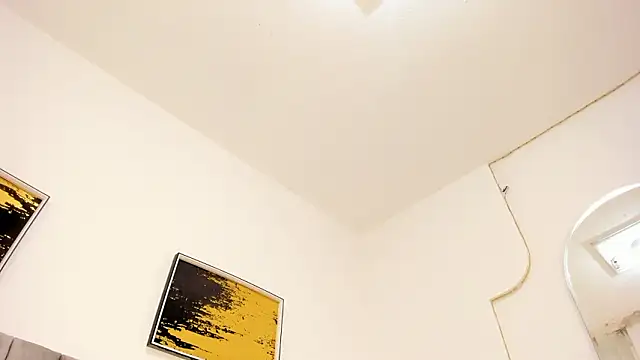 kareena basu online show from February 3, 2026, 6:22 am