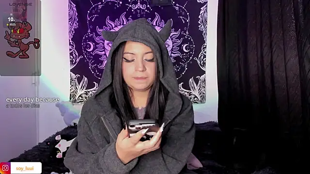 soy lui  online show from February 17, 2025, 10:14 pm