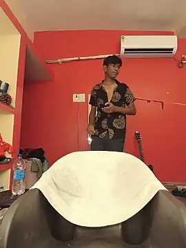 richardjames95 online show from July 20, 2026, 12:51 pm
