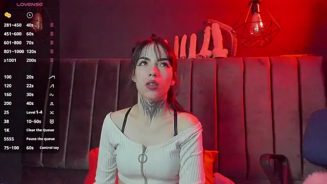 Alice ch1 online show from January 30, 2025, 7:04 pm