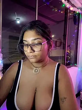 Sofythom1 online show from December 28, 2024, 12:57 am