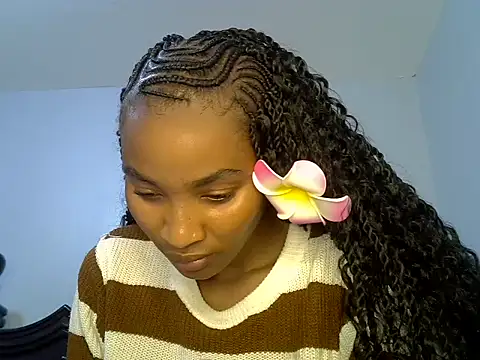 cute-alexis online show from May 26, 2026, 6:26 pm