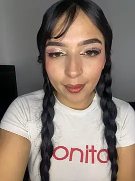 Snapshot of Loren_sexx6 chatting on February 26, 2026, 4:39 pm Loren sexx6 online show from February 26, 2026, 4:39 pm