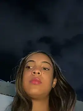 Snapshot of NAUGHTY_LITTLE_18 chatting on January 23, 2025, 1:19 am NAUGHTY LITTLE 18 online show from January 23, 2025, 1:19 am