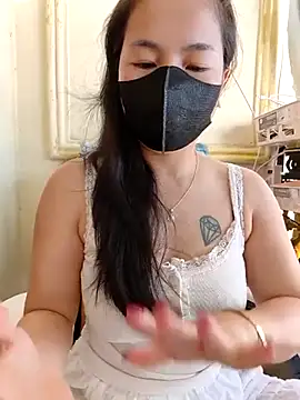 lyna bl online show from March 9, 2025, 1:25 am