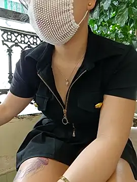 lyna bl online show from March 23, 2025, 4:05 am