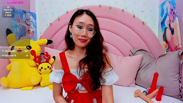 Nao  Chan  online show from December 27, 2024, 5:31 am