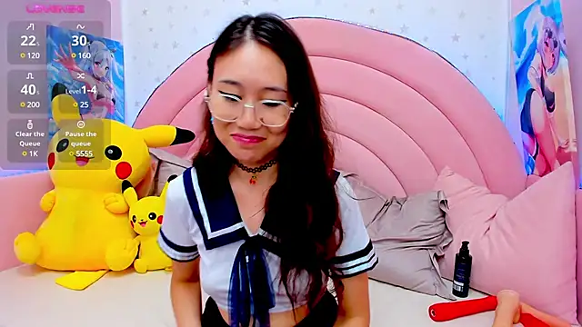 Nao  Chan  online show from March 14, 2025, 4:32 am