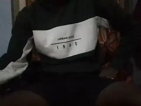 Snapshot of TeluguModda99 chatting on December 8, 2024, 4:28 pm TeluguModda99 online show from December 8, 2024, 4:28 pm