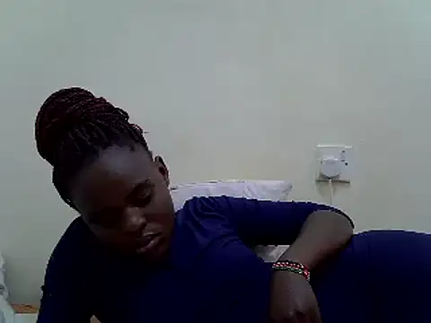 Snapshot of dirtyshowgirl chatting on December 29, 2024, 9:39 am dirtyshowgirl online show from December 29, 2024, 9:39 am