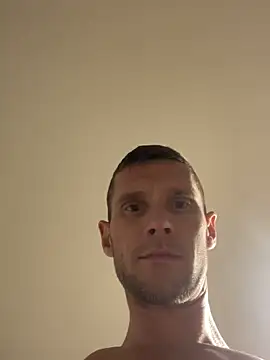 Camcam21 online show from March 9, 2025, 5:55 am