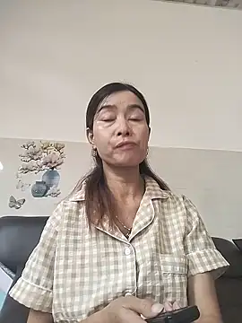 Sexy-ladyboobs20 online show from May 16, 2026, 5:15 am