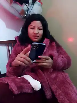 Snapshot of katymojadit chatting on January 12, 2025, 12:18 am katymojadit online show from January 12, 2025, 12:18 am