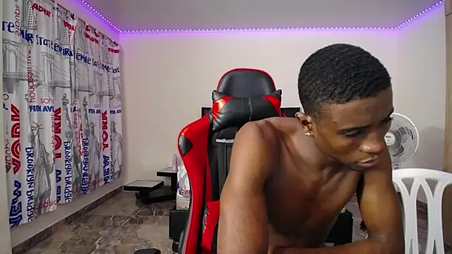 Couplex sexx online show from October 28, 2025, 6:06 am