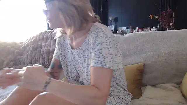 godinflower online show from April 8, 2026, 8:36 am