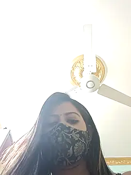 SANAYA ROY online show from March 7, 2025, 6:54 pm