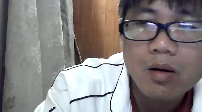 Snapshot of findagirlfriend chatting on January 21, 2025, 5:51 pm findagirlfriend online show from January 21, 2025, 5:51 pm