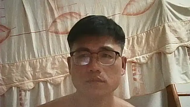 Snapshot of findagirlfriend chatting on April 11, 2026, 6:45 pm findagirlfriend online show from April 11, 2026, 6:45 pm