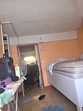 Papii97150 online show from February 23, 2026, 8:06 pm