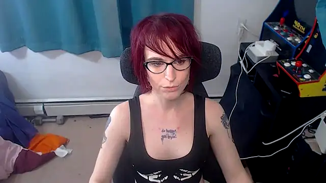 Snapshot of RyffBurnz chatting on March 9, 2026, 3:49 pm RyffBurnz online show from March 9, 2026, 3:49 pm