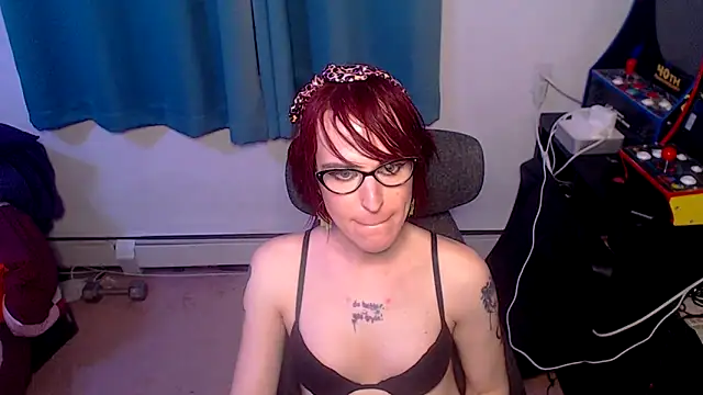 Snapshot of RyffBurnz chatting on March 12, 2026, 4:07 am RyffBurnz online show from March 12, 2026, 4:07 am