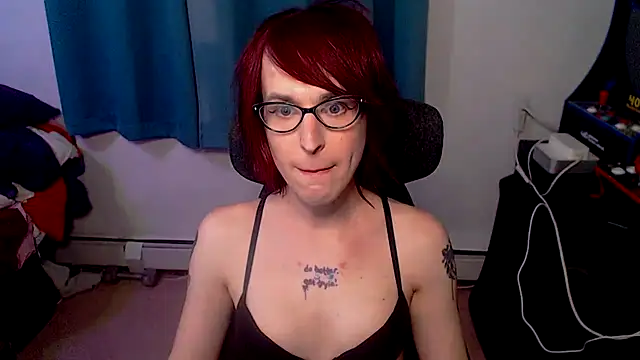 Snapshot of RyffBurnz chatting on March 17, 2026, 2:16 am RyffBurnz online show from March 17, 2026, 2:16 am