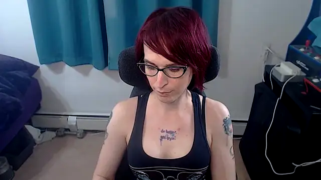 Snapshot of RyffBurnz chatting on March 17, 2026, 6:22 pm RyffBurnz online show from March 17, 2026, 6:22 pm
