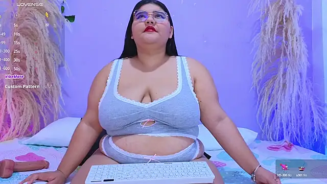 april lopez6 online show from March 19, 2025, 2:05 am